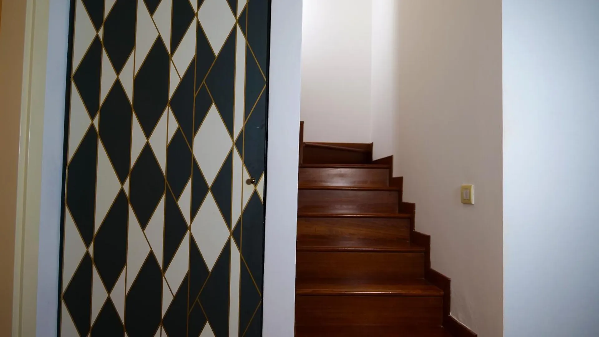 Luxury Apartment Piazzetta Rodino Neapol 0*,  Włochy