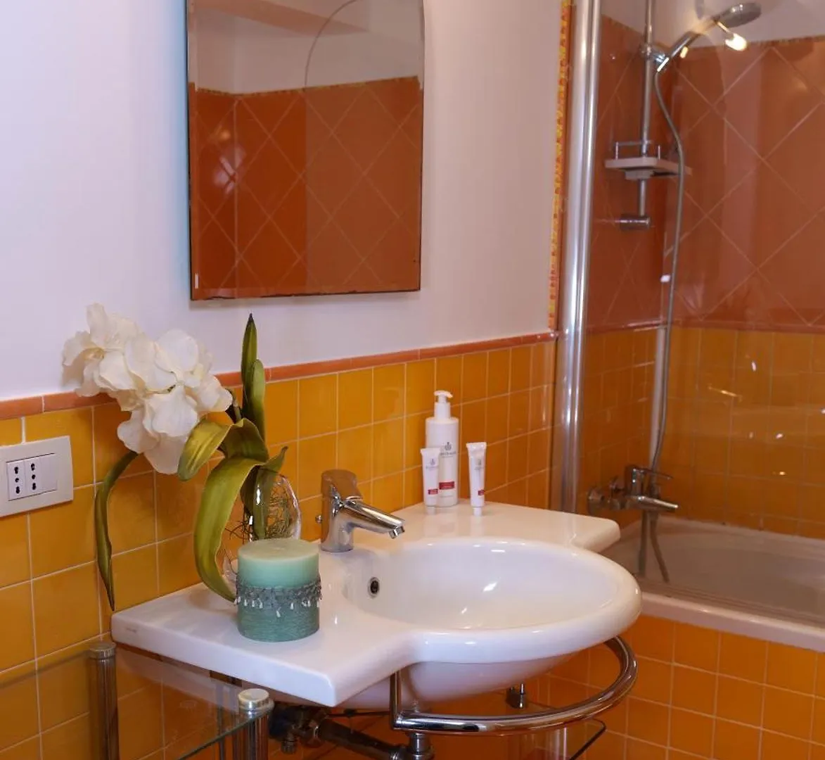 Luxury Apartment Piazzetta Rodino Neapol