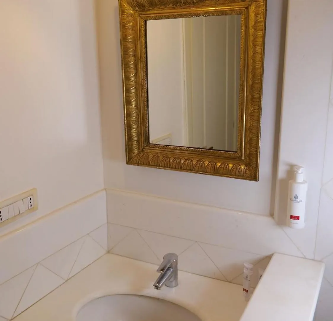 Luxury Apartment Piazzetta Rodino Neapol Włochy