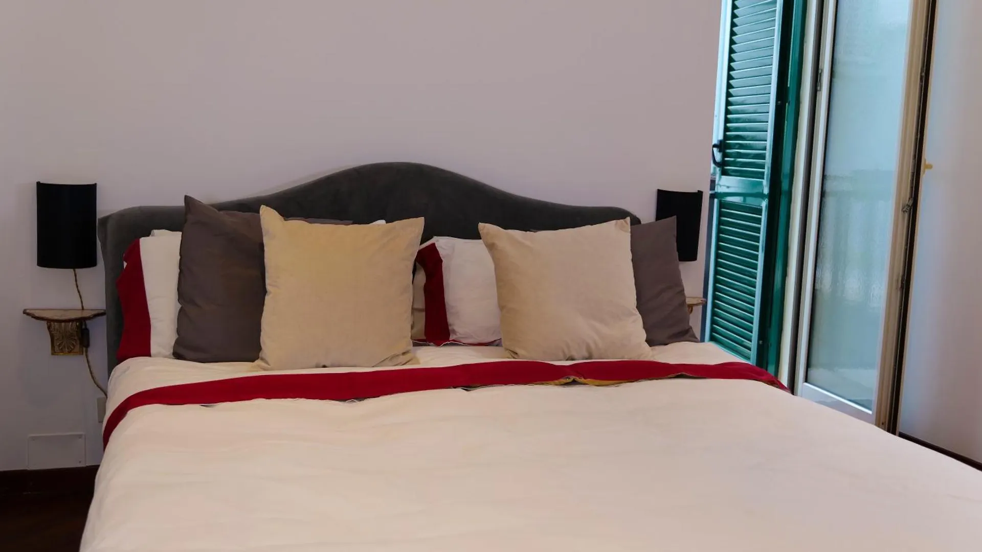 Luxury Apartment Piazzetta Rodino Naples
