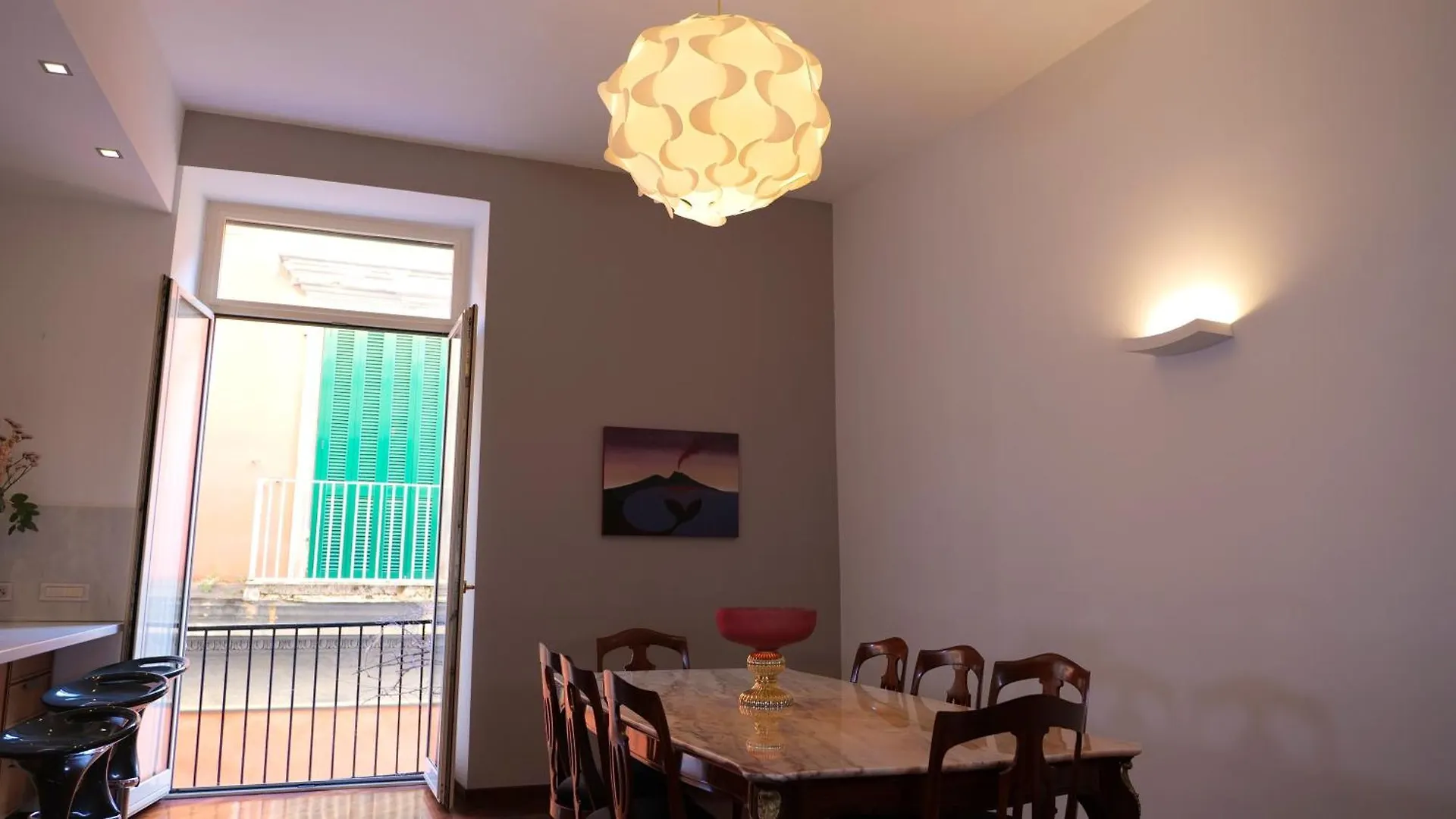 Luxury Apartment Piazzetta Rodino Naples Italy